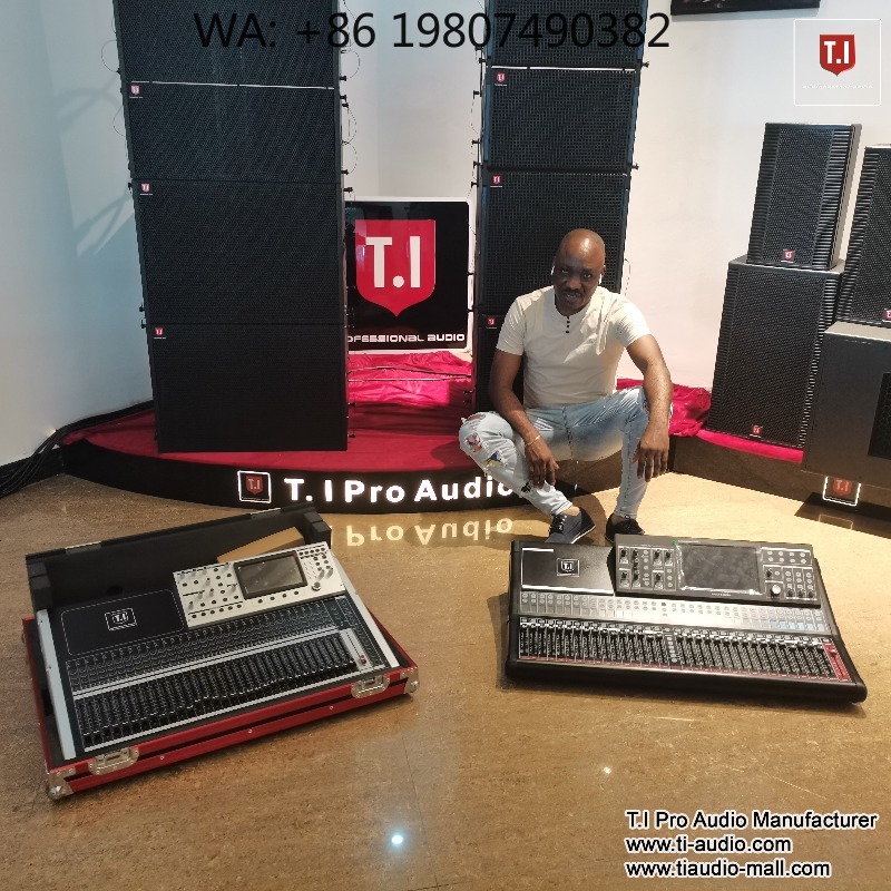 32 Channel Digital Mixer Conso - огляд і ціна Audio Music Live